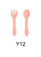 High Quality Natural 100 Food Grade Inventory Easy To Rinse Spoon Weaning Unbreakable Rubber Fork Dishwasher Safe Feeding Set (Option: Y12-Silicone fork spoon)