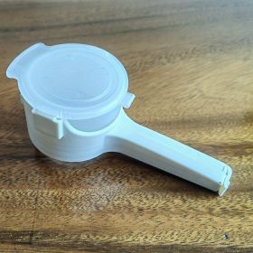 Food Storage Sealing Clips With Pour Spouts; Kitchen Chip Bag Clips; Plastic Cap Sealer Clips; Great For Kitchen Food Storage And Organization (Color: White)