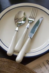 Three Pieces Of Thickened Ceramic Handle Stainless Steel Western Steak Cutlery (Option: A)